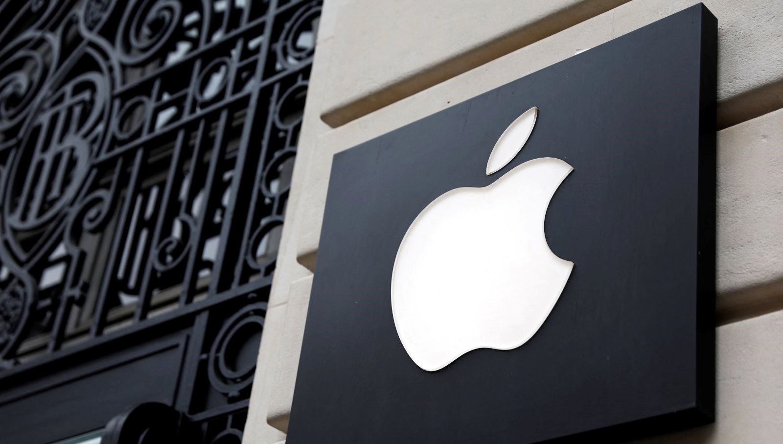 apple abnin rekabet duzenlemelerine isyan etti M5glTQWd