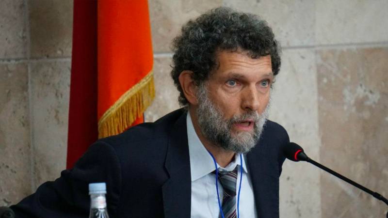 osman kavala editorlugunde cikti filistin yuz yillik savas Q7LgsgIH