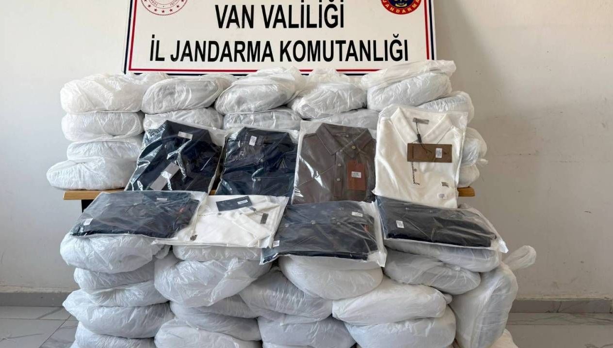 vanda gumruk kacagi malzeme ele gecirildi bir gozalti cRRYwh88