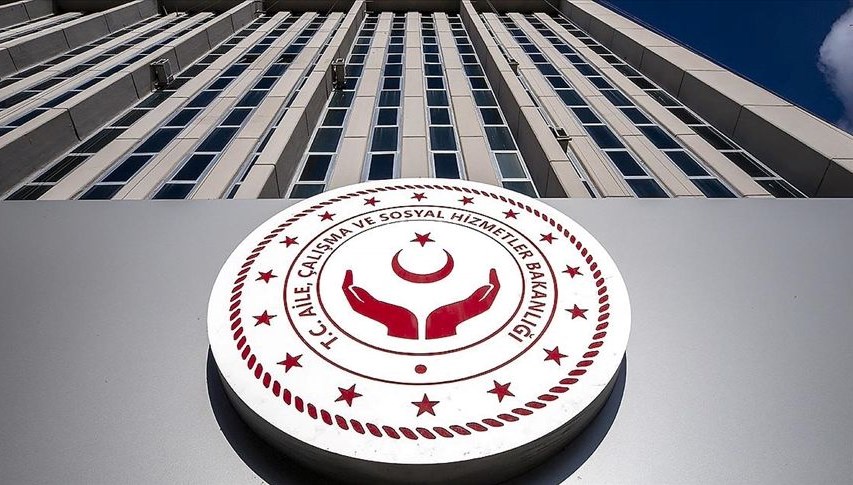 aile ve sosyal hizmetler bakanligi gorevde yukselme ve unvan degisikligi sozlu sinavi saatinde degisiklik jqeinqs5.jpg