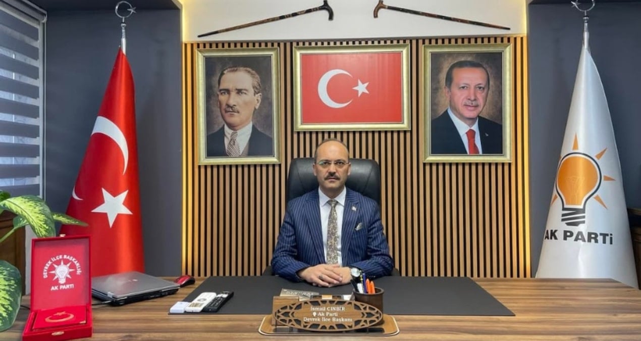 akpli baskan istifa etti dJN272n1