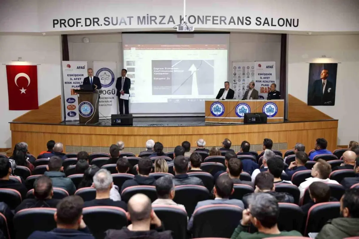 eskisehirde afet risklerinin azaltilmasi paneli gerceklestirildi u1vN2yZ2.jpg