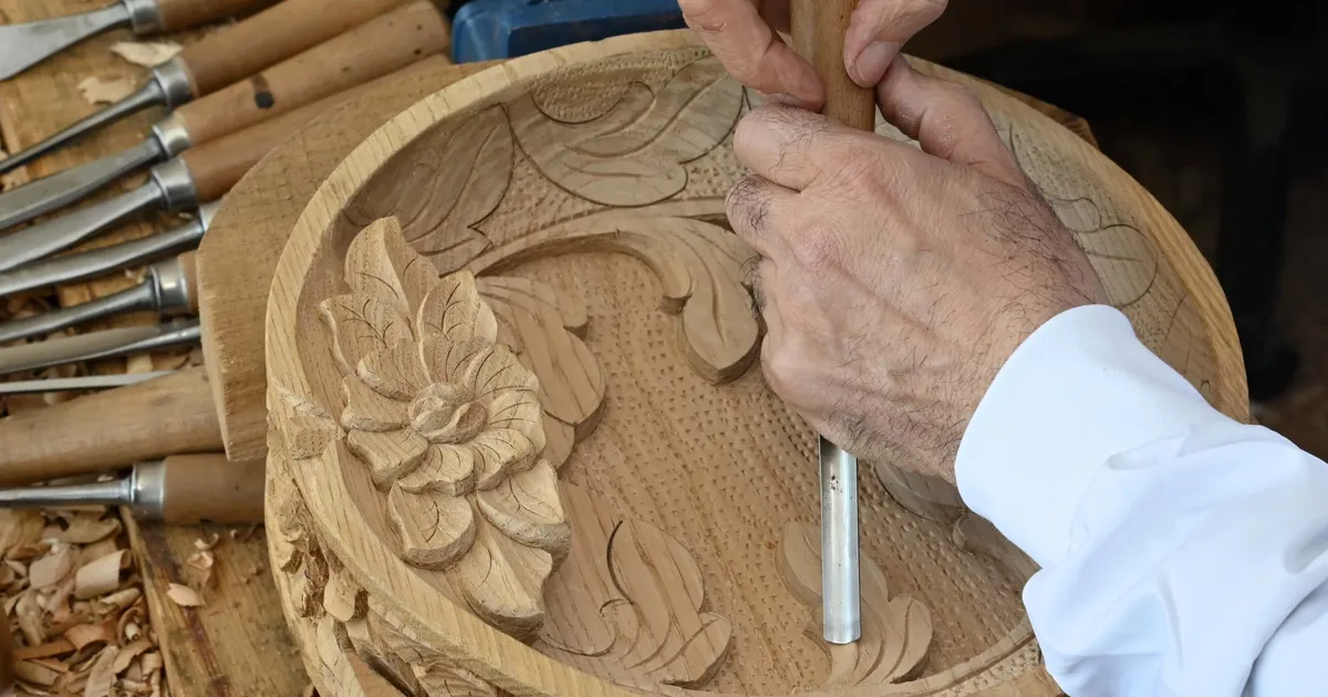 izmir karabaglarda ahsap oymaciligi yeniden hayat buluyor 49QaMDrt