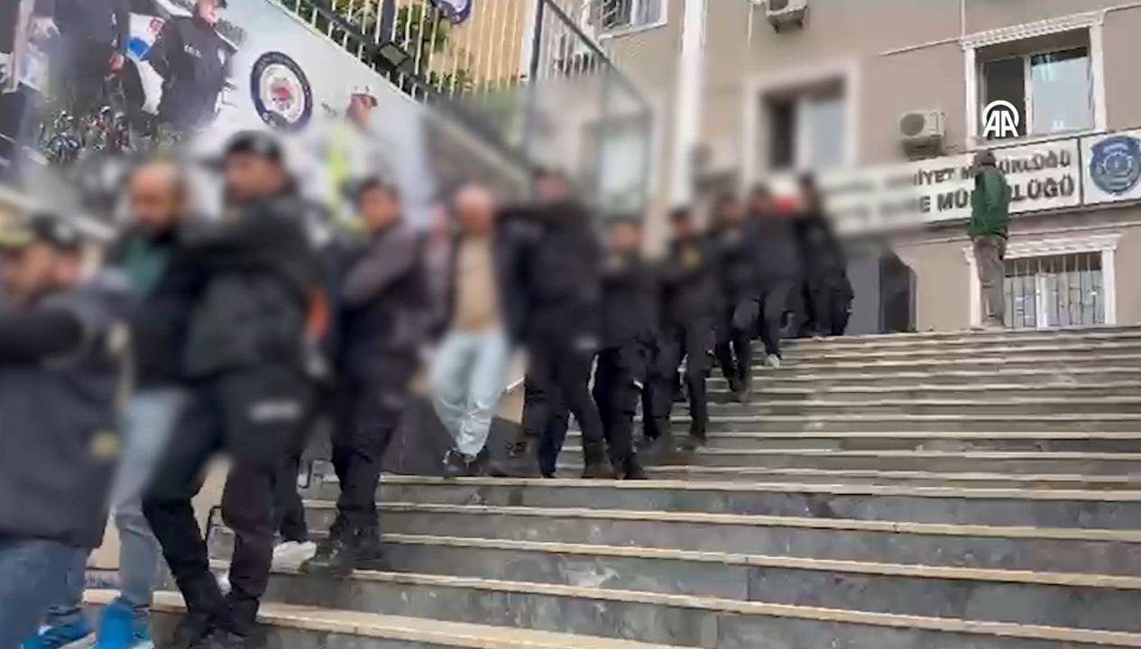 sartsiz kosulsuz faizsiz kredi tuzagi 10 milyar liralik para trafigi tespit edildi cRz4w4AB.jpg